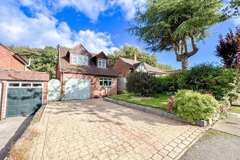 3 bedroom detached house for sale, Lindrosa Road, Streetly, Sutton Coldfield, B74 3LB