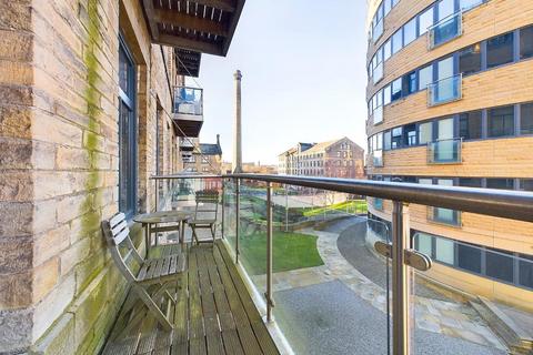 1 bedroom apartment to rent, Salts Mill Road, Shipley