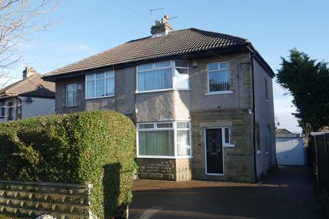 3 bedroom semi-detached house to rent, Leafield Crescent, Bradford, West Yorkshire, BD2