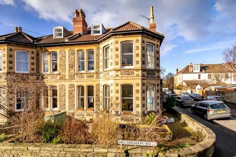 5 bedroom end of terrace house for sale, Walsingham Road|St Andrews