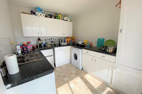 2 bedroom flat to rent, Morford Street, Bath