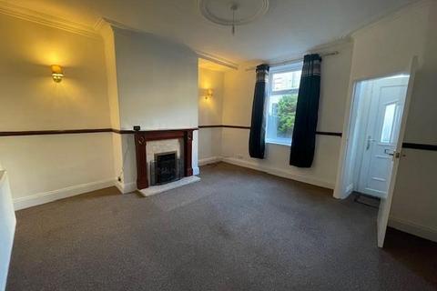 2 bedroom terraced house to rent, Grange Terrace, Bradford BD15