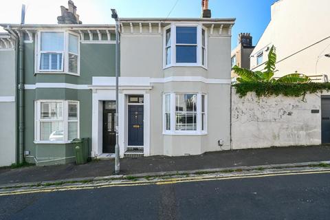 3 bedroom end of terrace house for sale, Brigden Street, Brighton