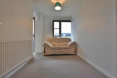 2 bedroom flat to rent, Morford Street, Bath