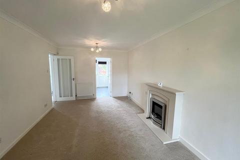 2 bedroom maisonette to rent, Binley Close, Shirley, Solihull