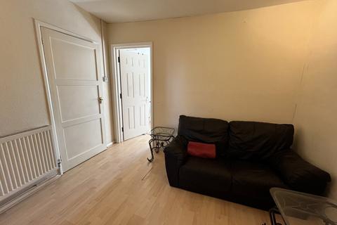 4 bedroom flat to rent, Southmount, Hollingdean