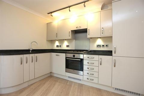 1 bedroom flat to rent, Silverdale Avenue, Hove