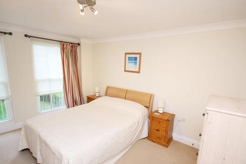 2 bedroom apartment to rent, Victoria Bridge Court